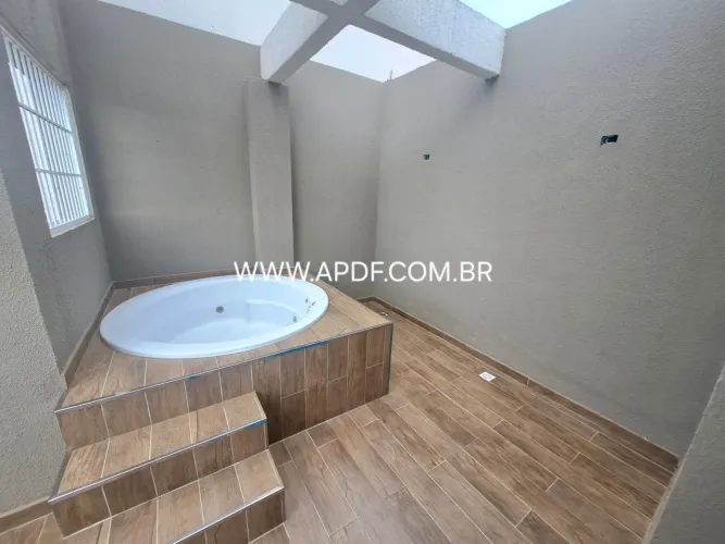 Cobertura para Venda em Brasília, Samambaia Sul (Samambaia), 2 dormitórios, 1 suíte, 3 ban
