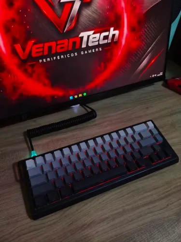 Teclado Gamer ATTACK SHARK X68 HE Magnético Rapid Trigger NOVO!