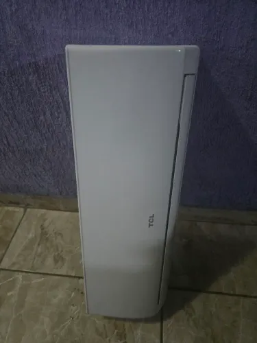 Evaporadora TCL Split 9.000 BTUs - para peças ou reparo