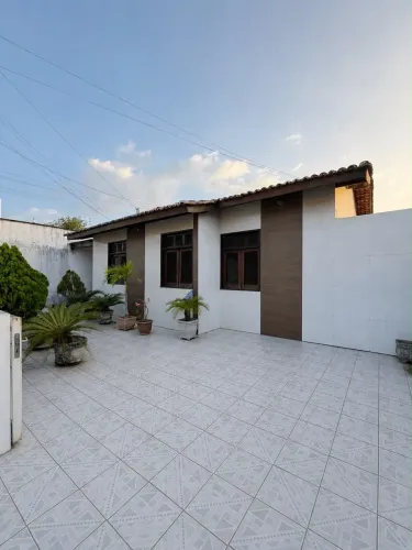 Casa no Residencial São Luís Rei de França | Turu | 152m² | 3 Quartos