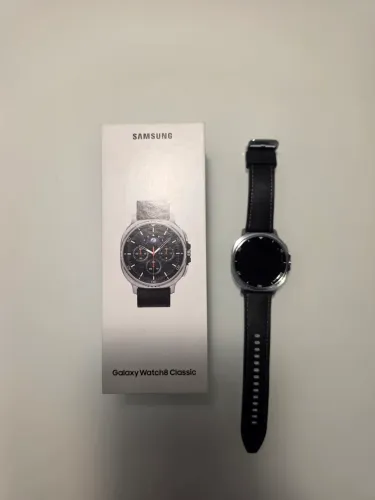 Samsung Galaxy Watch 8 Classic LTE (5G) - Impecável na Caixa