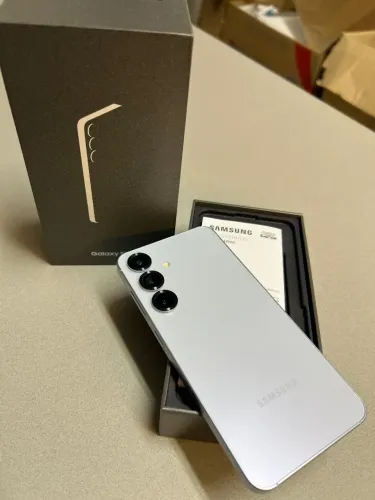 Celular Samsung S25
