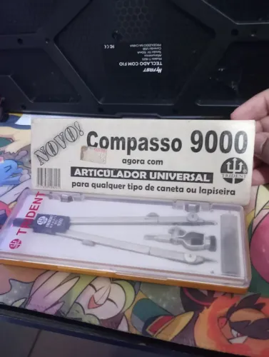 Compasso 9000 com articulador universal