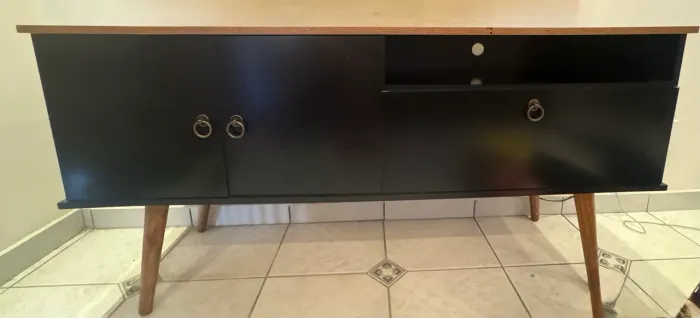 Rack para TV / Aparador Estilo Retrô