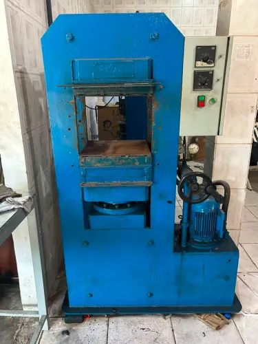 Vende-se prensa hidráulica 