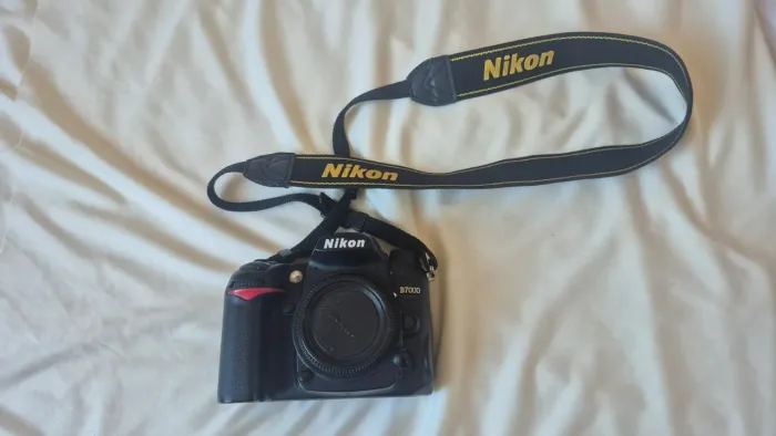 Câmera DSLR Nikon D7000 - 26% de clik da vida útil