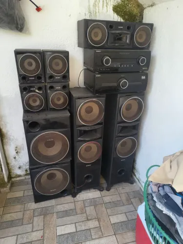 Vendo um som da Sony 