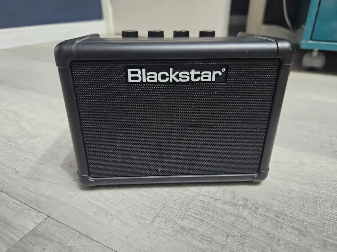 Amplificdor Guitarra Portatil Blackstar Fly 3