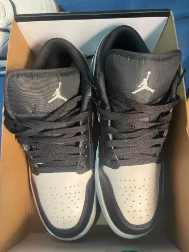 Tênis Nike air jordan 1 low