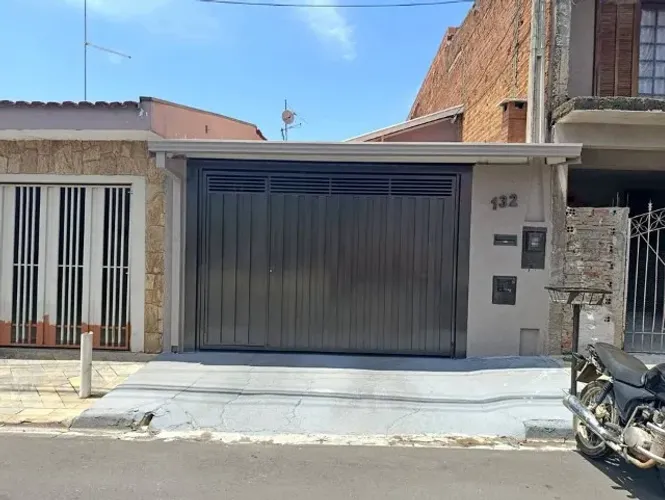 CASA NO MONTE CASTELO