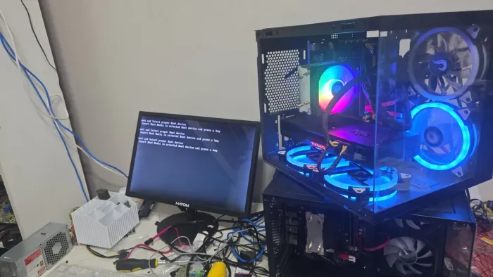 rx 6750 xt 3 fan fouders com Ryzen 7 5700x