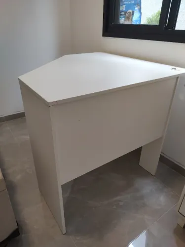 ESCRIVANINHA MODULAR CANTO 80 CM X 80 CM