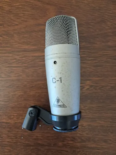 Microfone Condensador Behringer C1