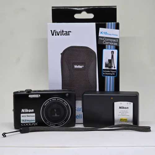 Câmera Digital Nikon Coolpix S3100 14MP CCD HD Com Kit