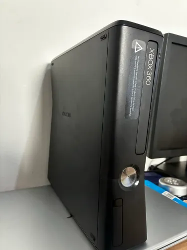 Xbox 360 slim