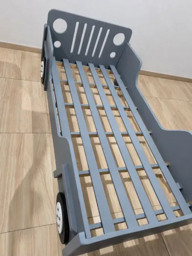Cama infantil em MDF personalizada