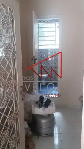 Excelente casa em amplo terreno na Glória!