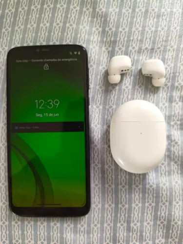 Smartphone Motorola G7 Power + Fone Bluetooth Redmi Buds 4 + cartão SD 2GB