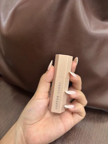 Contorno fenty beauty caviar