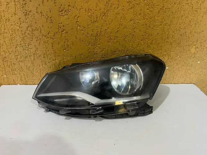 Farol esquerdo Gol / Voyage / Saveiro G6 2012/2013/2014/2015/2016