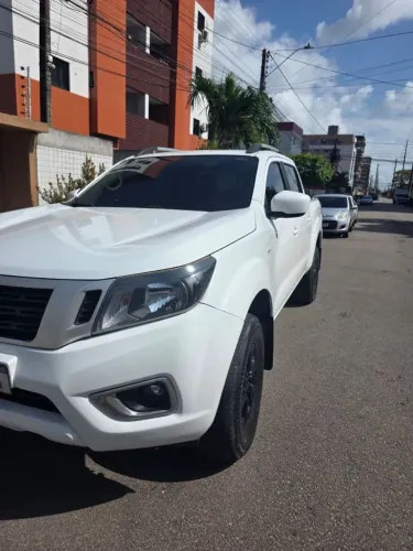 Nissan Frontier S CD 4X4 2.3 TB Diesel Mec. 2021