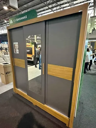 Guarda Roupa 3 Portas de Correr com Espelho 2 Gavetas (Novo) Entrega Grátis! 