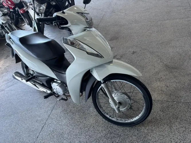 Biz 110 2024 ( Entrada de 1.900 e mais 36x799,00)