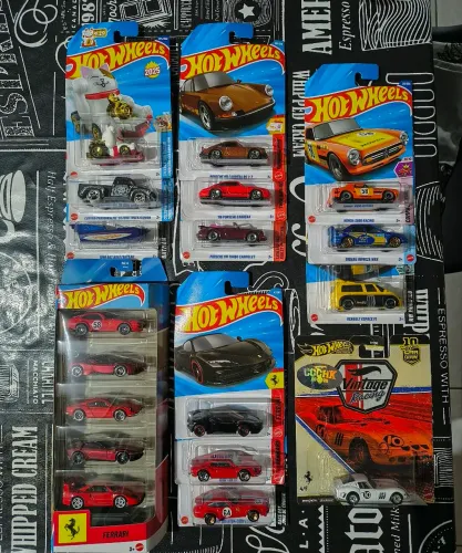 Vendo ou troco Hot Wheels