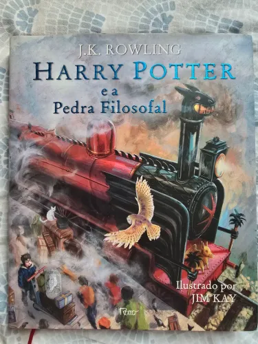 Livro Harry Potter e a Pedra Filosofal - Edição Ilustrada (Jim Kay)