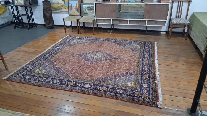 Tapete Persa Tabriz 90% Lã e 10% Algodão. Tamanho 2.55x2.35
