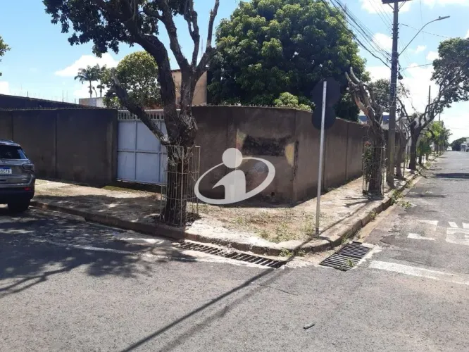 Aluguel Terreno UMUARAMA