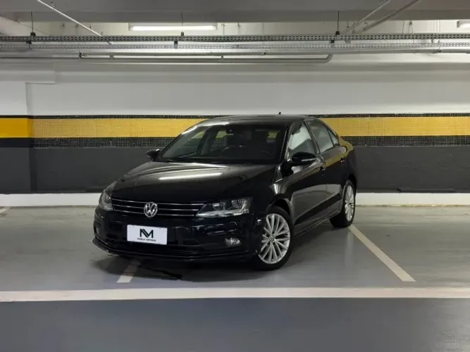 Volkswagen Jetta Comfortline 1.4 TSI 16V 4P Aut. 2017