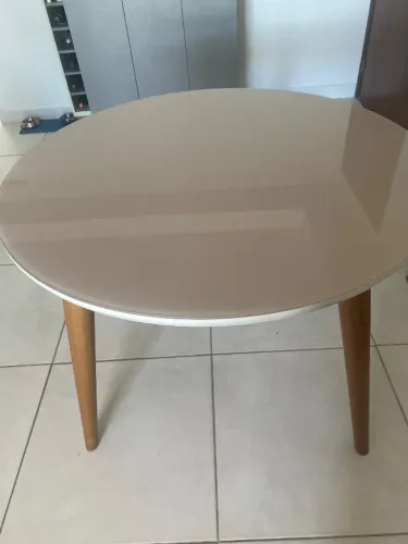 Mesa de jantar redonda 