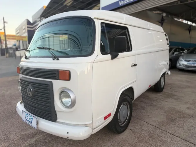 Volkswagen Kombi Furgão 1.4 MI Total Flex 8V 2012