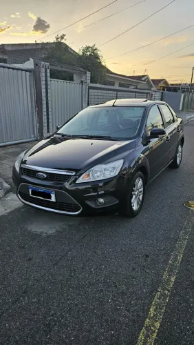 Ford Focus Ghia Sed. 2.0 16v/ 2.0 16V Flex 4P 2009