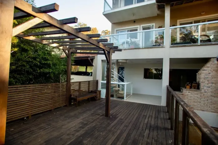 Casa 3 dormitórios com 402 m², para Venda e Locação, Residencial Vila Verde/Transurb - Cot