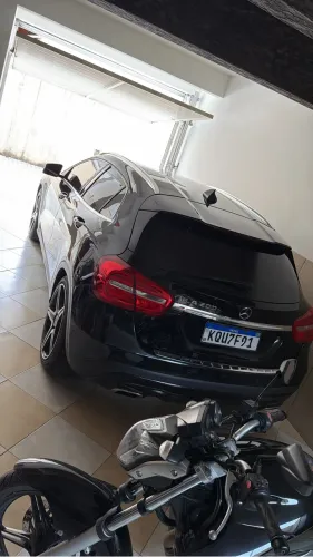 Mercedes-Benz GLA 200 Adv. 1.6/1.6 TB 16V Flex Aut. 2015