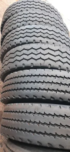 Pneus 295/80R22.5