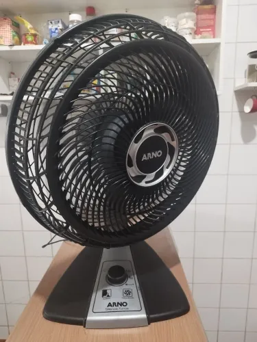 Ventilador ARNO 6 Pás 40 cm.
