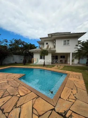 Imóvel para venda possui 358 m2 com 3 quartos em cond. Golden Sun - Macaé - RJ