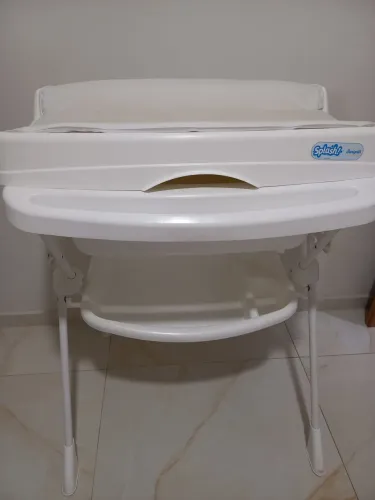 Banheira Burigotto com trocador
