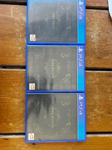 Dark Souls Trilogy Ps4