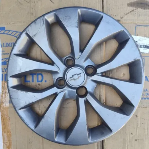 Calota aro 15 Gm Chevrolet Onix original usada
