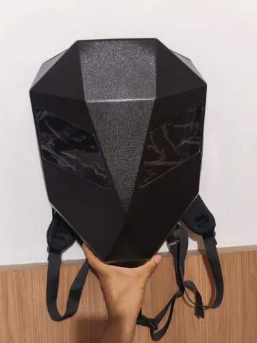 Mochila led iron Man preto edição especial