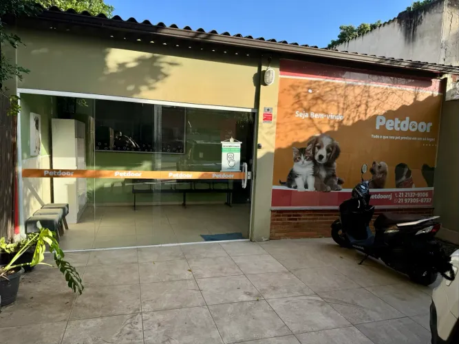 Vendo clínica veterinária completa ( urgência)