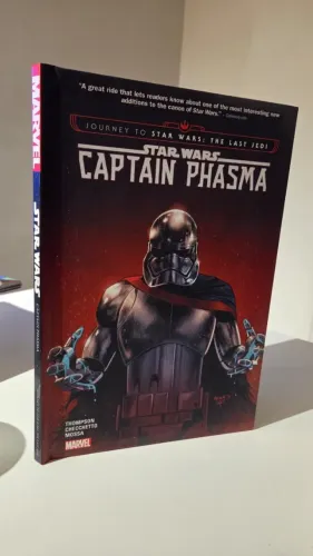 HQ Capitain Phasma EM INGLES