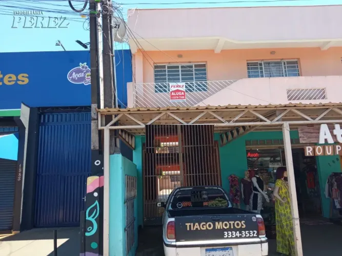 Apartamento para alugar na Avenida São João, região leste de Londrina.