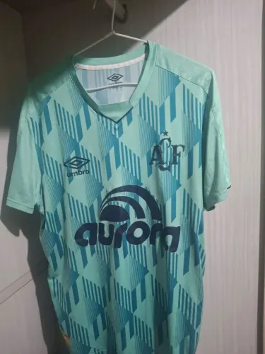 camisa chapecoense umbro verde tamanho G 19/20