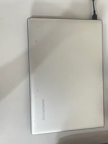 notebook lenovo i3 7 geração 4 gb ram, ssd 220