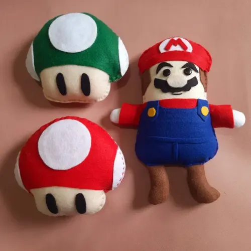 Kit Mario feltro (Mario + cogumelos) - decoração ou presente infantil